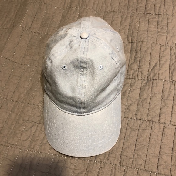 Blue hat - Picture 3 of 4